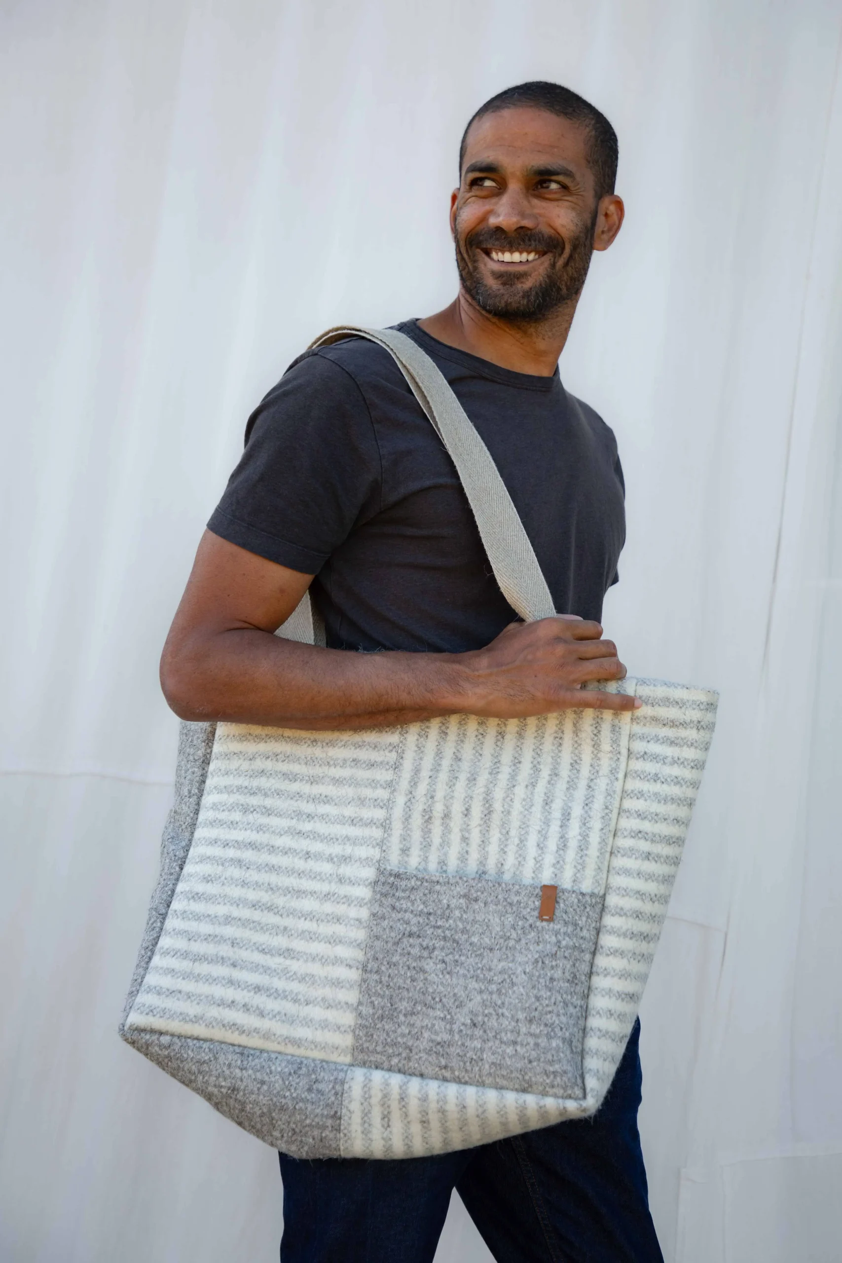 Sac en laine cabas